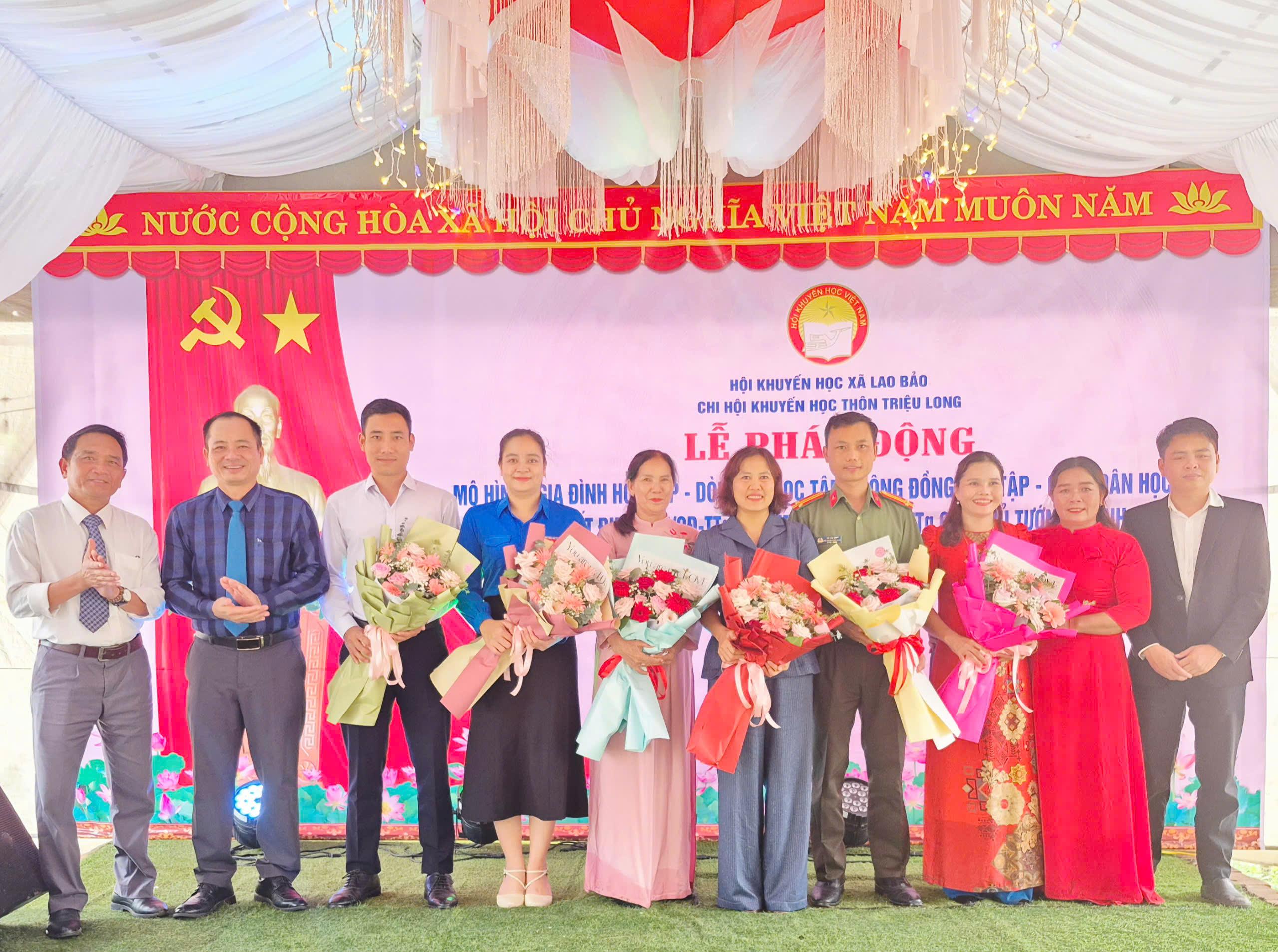 Chi hội Khuyến học thôn Triệu Long tổ chức lễ phát động mô hình “Gia đình học tập - Dòng họ học...